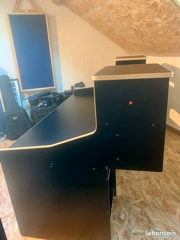 Magnifique bureau de studio (image 5)