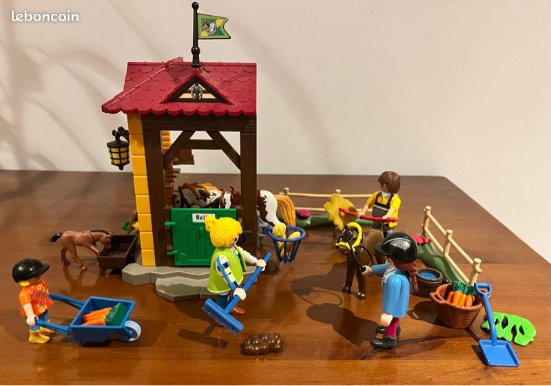 Playmobil country 70501 + 70505 box et poneys (image 1)