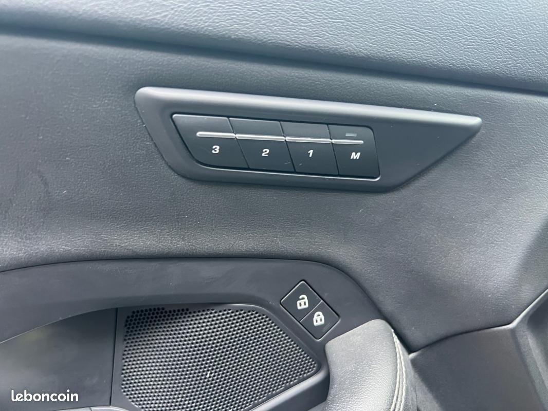 Jaguar E-PACE (2) 1.5 P-300E PHEV AWD R-DYNAMIC SE BVA (image 27)