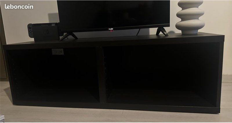 Meuble de télévision (image 1)