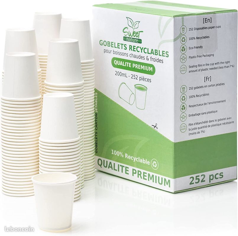 Boite de 252 gobelets jetables - recyclables - neufs (image 1)