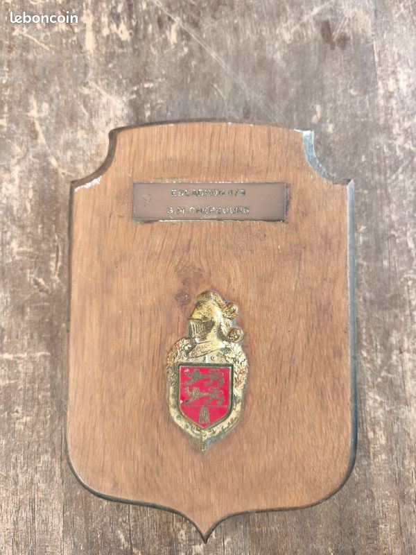 Plaque militaire (image 1)