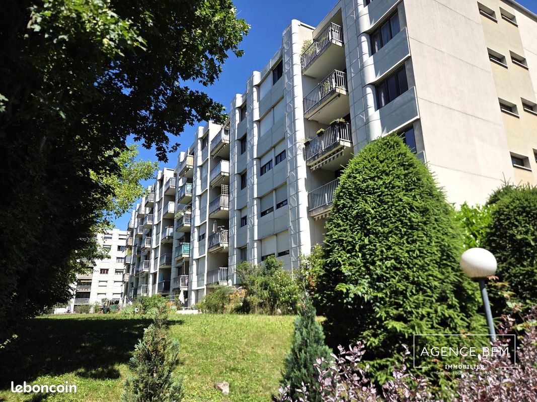 Appartement 4 pièces 87 m² · à Annecy · 87 m² · 320 000 €
