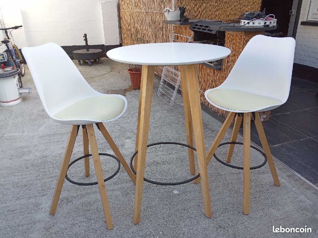 Table haute et chaises (image 1)