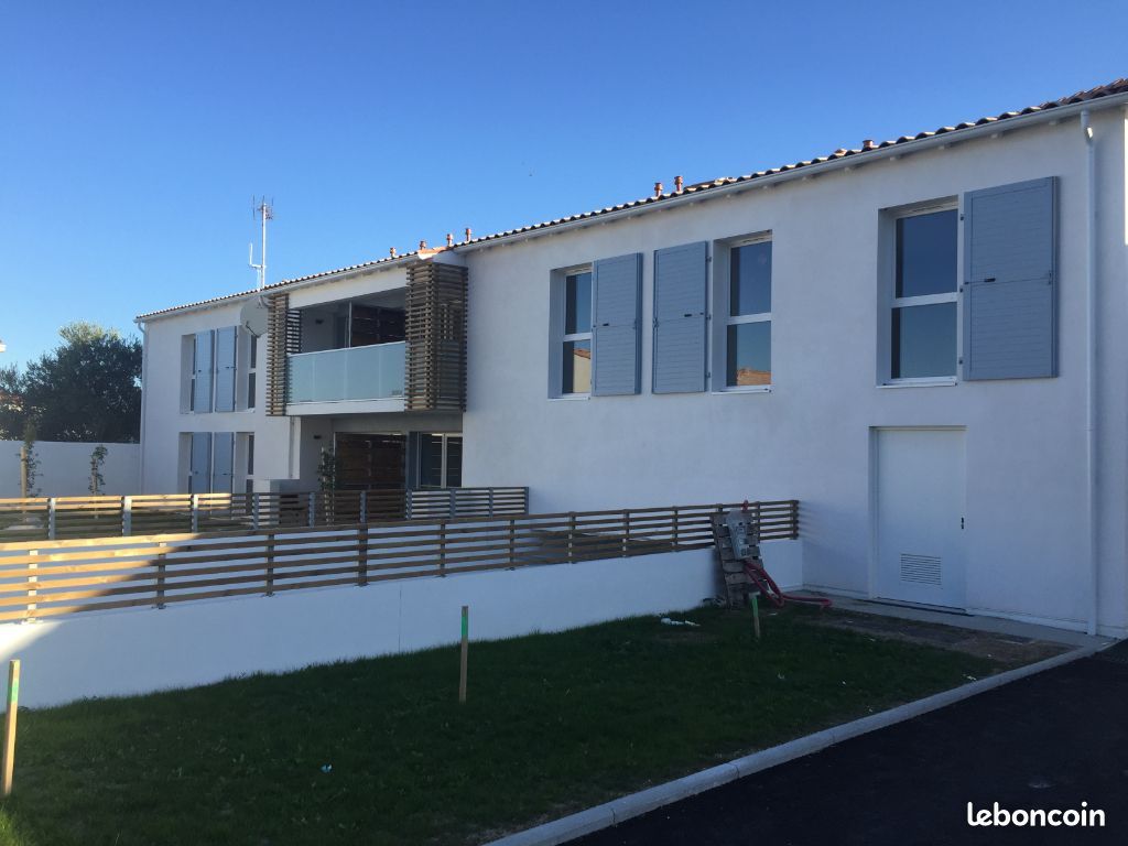 Appartement 2 pièces 46 m² · à Angoulins · 46 m² · 676 €/mois