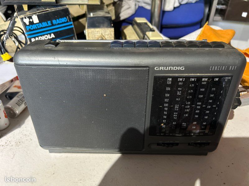 Poste radio Grundig concert boy (image 1)