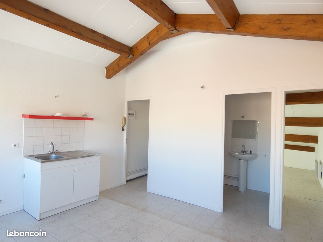 Appartement 2 pièces 30 m² · à Alès · 30 m² · 350 €