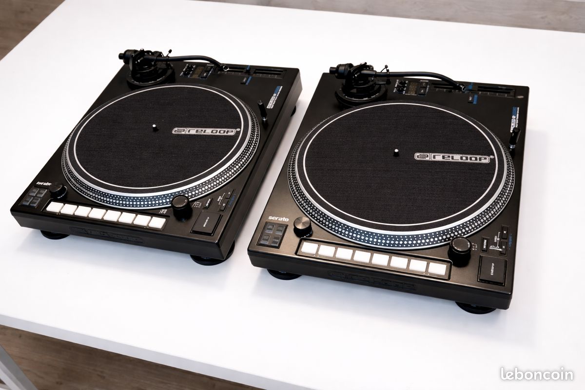 2 Platines Vinyles GemSound SL-1200 - Occasion Bon état - Vendues à L'unité Ou Par Lot