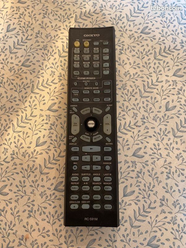 Télécommande ONKYO (image 1)