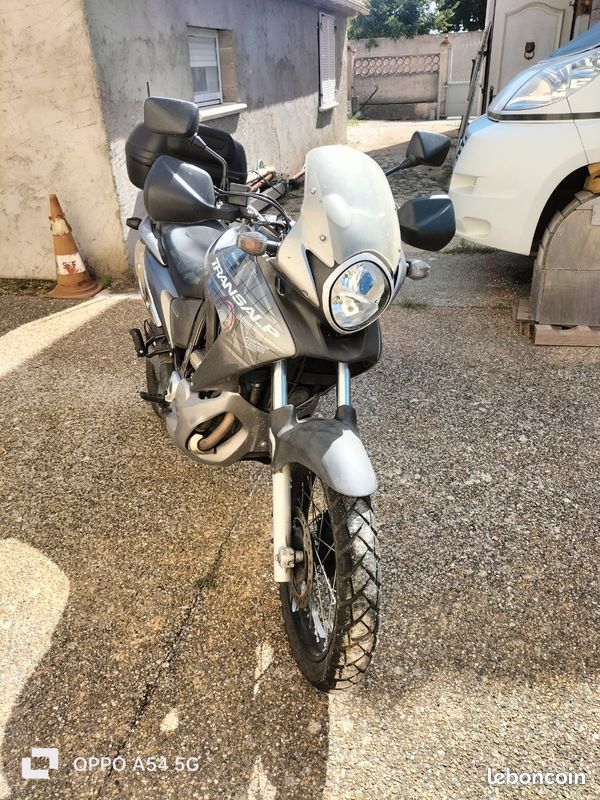 Vends 🏍️ bonne état (image 3)