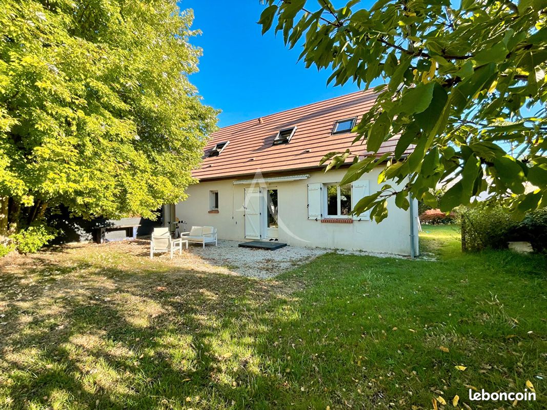 Maison 6 pièces 105 m² · à Cormeray · 105 m² · 218 000 €