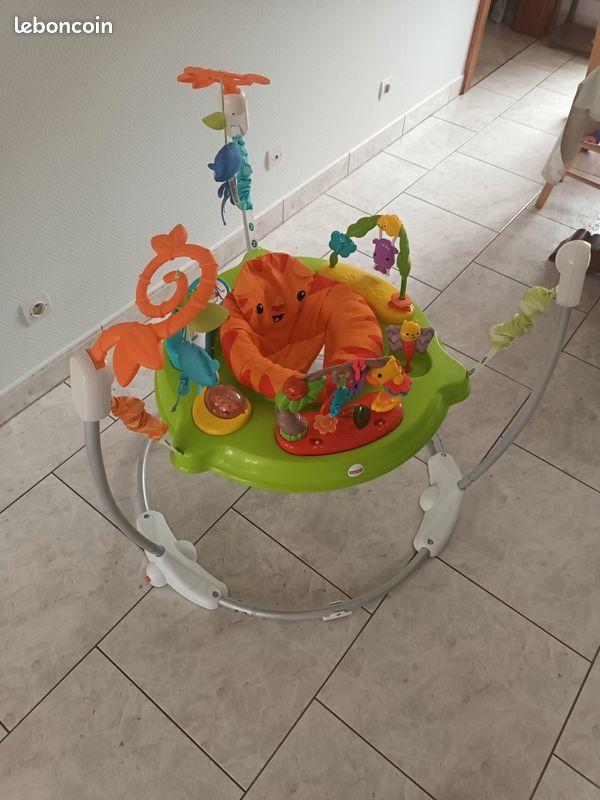Jumperoo jungle (image 3)