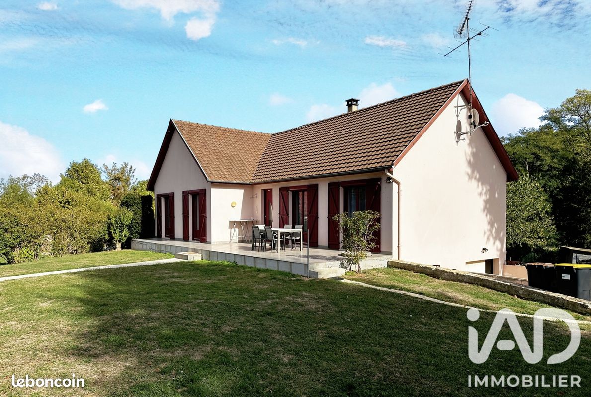 Maison 4 pièces 101 m² · au Gué-de-Longroi · 101 m² · 245 000 €