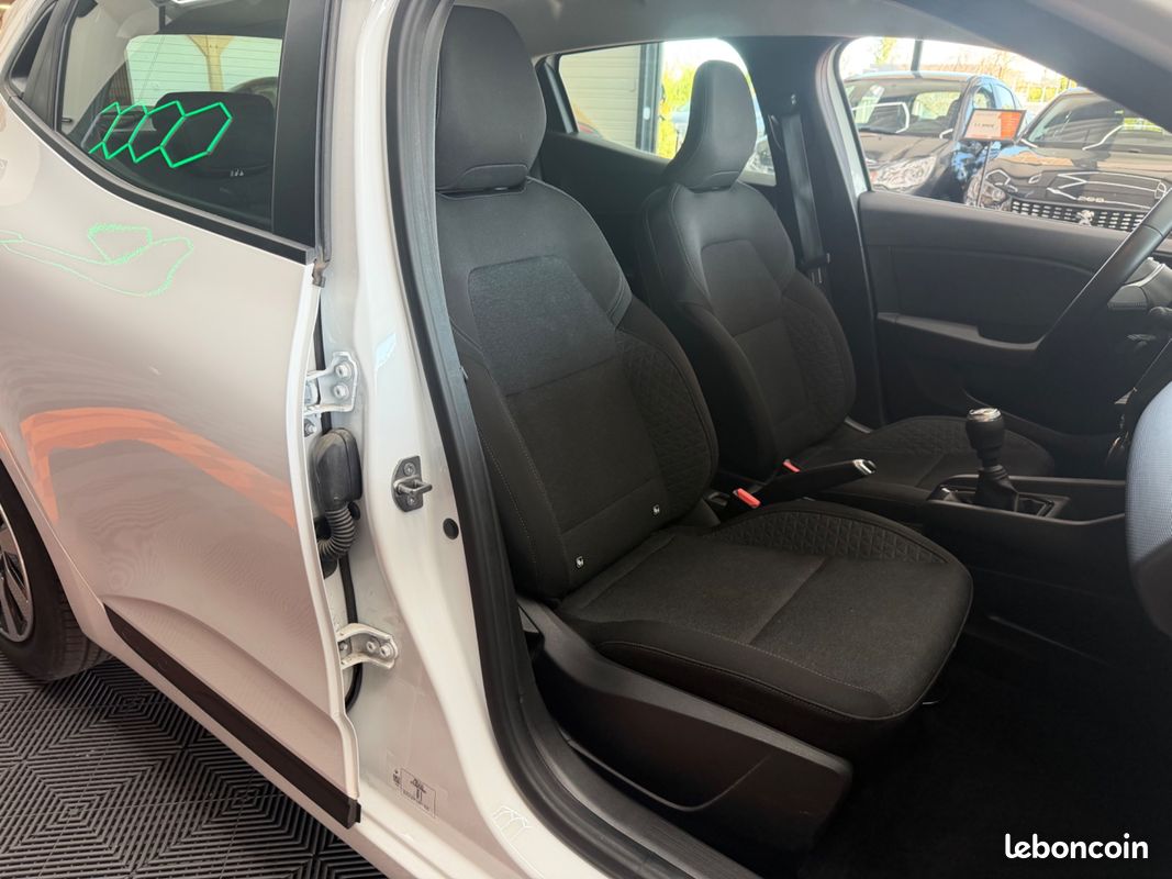 RENAULT CLIO 1.0 TCE 90 EQUILIBRE -APPLE CAR PLAY-GARANTIE 6 MOIs (image 6)