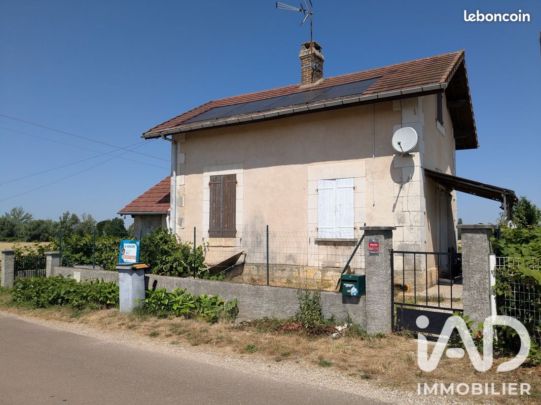 Maison 3 pièces 75 m² · à Gurgy · 75 m² · 82 000 €
