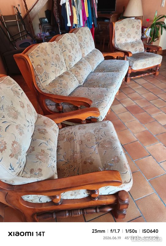 Canapé et fauteuils (image 1)