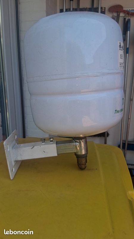 Vase d expansion 8 l (image 1)
