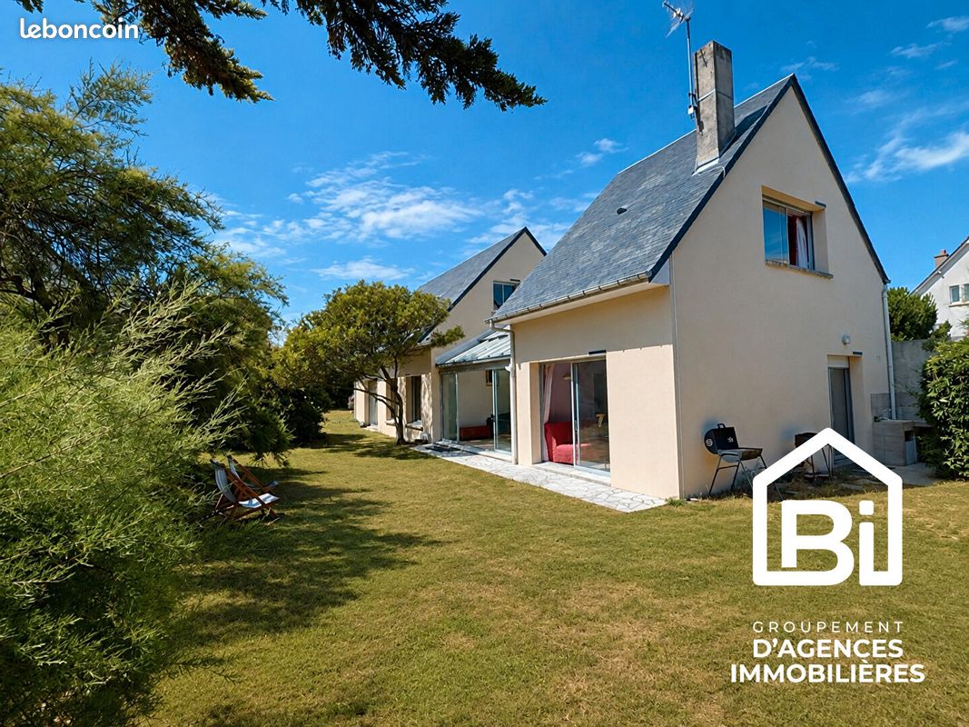 Maison 8 pièces 211 m² · à Hermanville-sur-Mer · 211 m² · 710 000 €