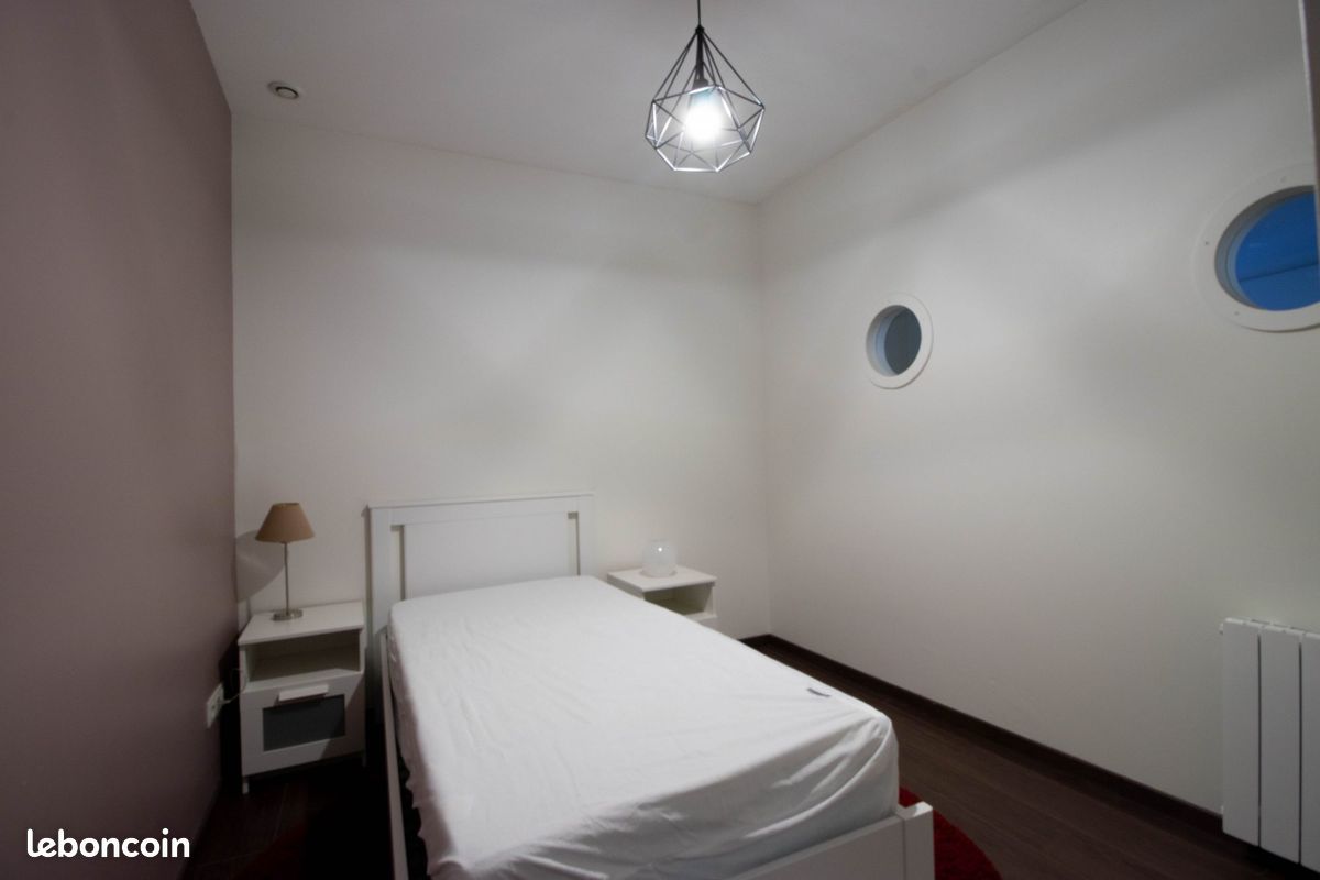 Appartement a louer bordeaux - 4 pièce(s) - 117 m2 - Surfyn