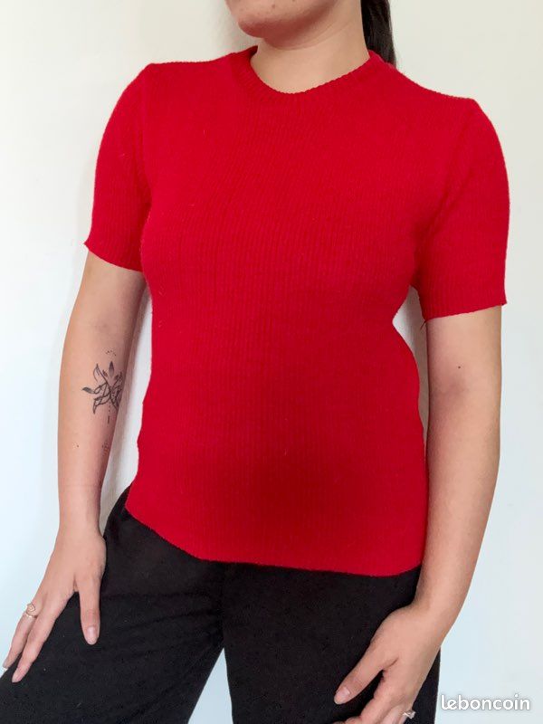 Pull rouge simple élégant – coupe slim – taille S (image 4)