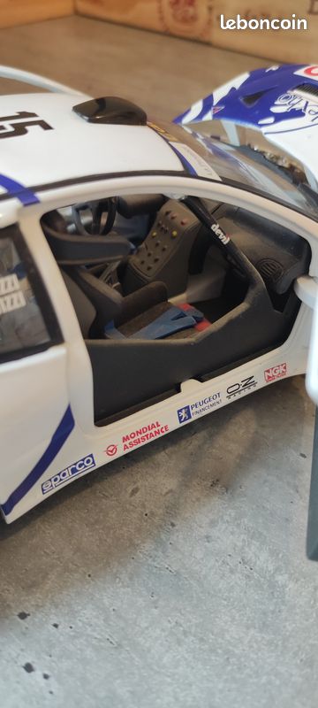 Peugeot 206 CC - Miniature GATE 1/18 - Gris - Boîte Abîmée