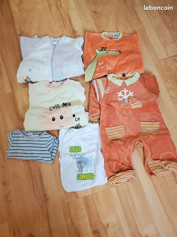 Lot de vêtements bébé garçon 6 mois hiver (image 1)