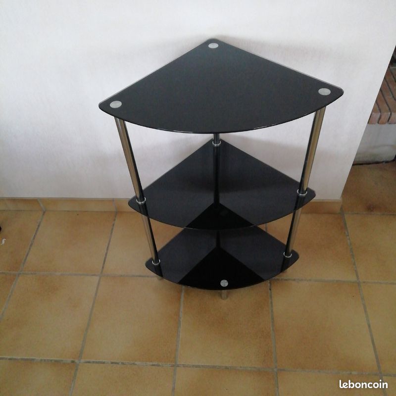 Etagere angle (image 1)