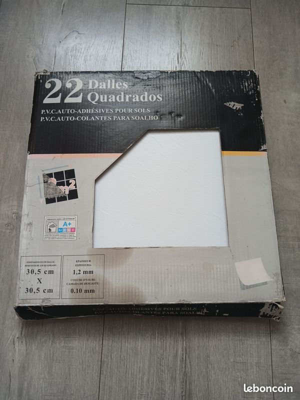 Dalle auto adhesives (image 1)