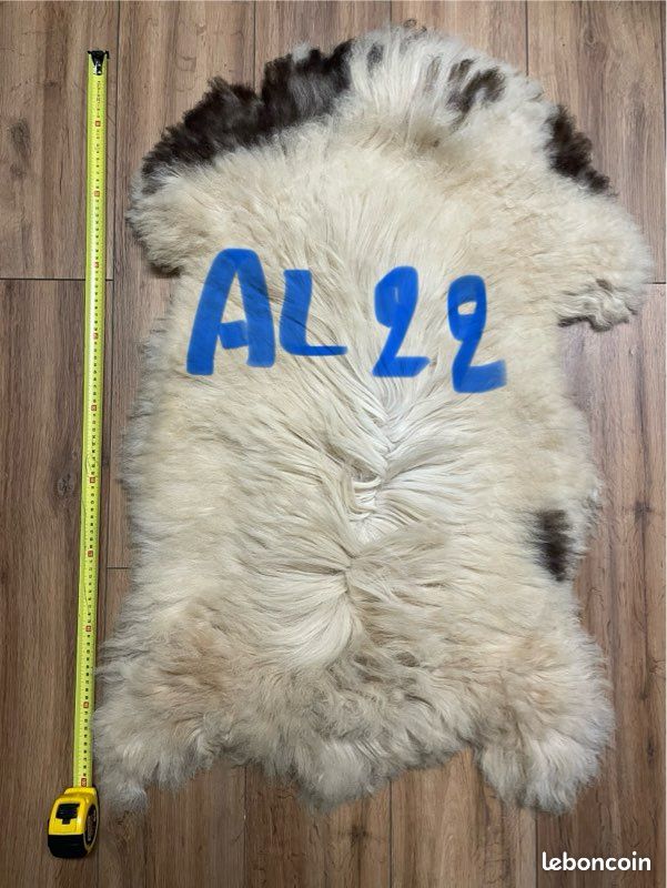 Peau de mouton naturelle et tapis peaux de mouton