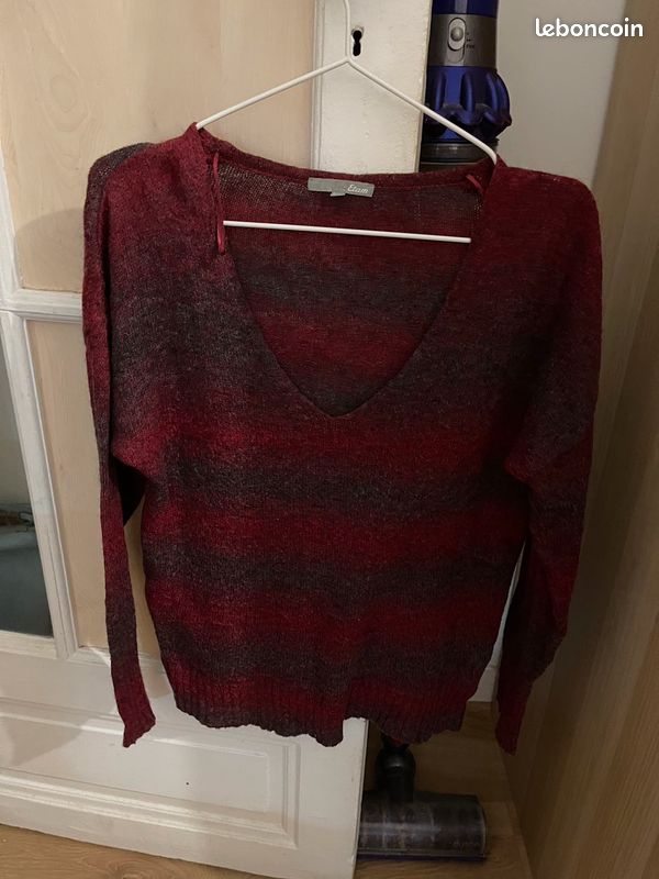 Pull femme en col V Etam taille M Vêtements - Main Image