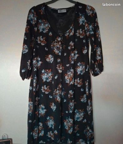Robe Noire à Motifs Floraux Pour Femme - Taille 10 - Manches Longues - Viscose - Neuve Avec étiquettes