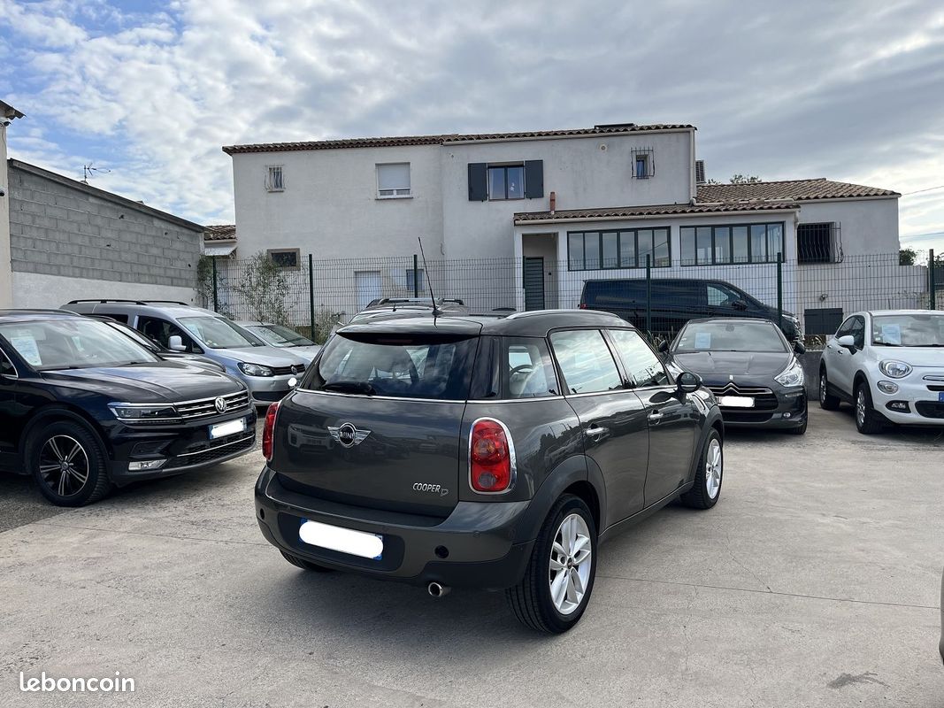Mini COUNTRYMAN COOPER D 112CH PACK CHILI (image 4)