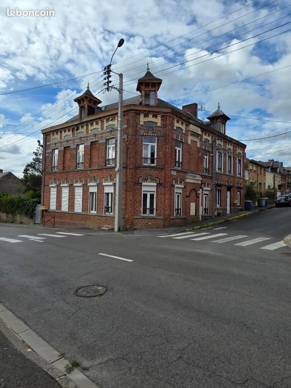 Immeuble 6 pièces 149 m² · à Hirson · 149 m² · 171 000 €