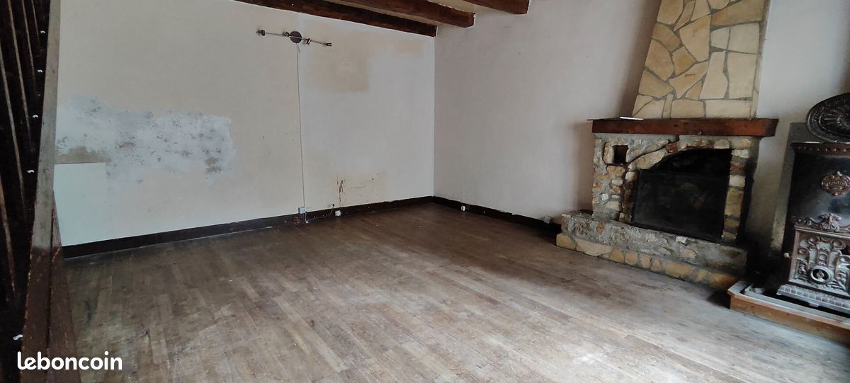 Propriété 6 pièces 153 m² - Coteaux-du-Blanzacais 16250 (image principale 5)