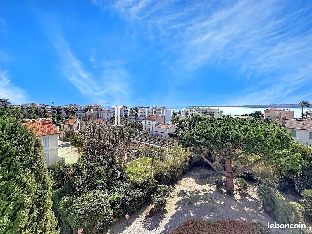 Appartement 2 pièces 46 m² · à Cannes · 46 m² · 295 000 €