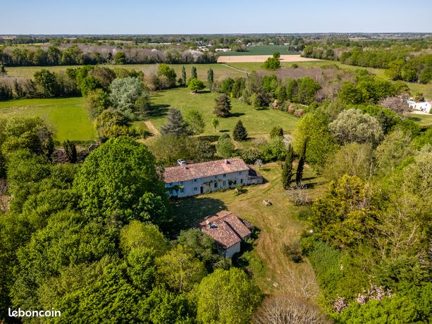 Propriété 12 pièces 380 m²
