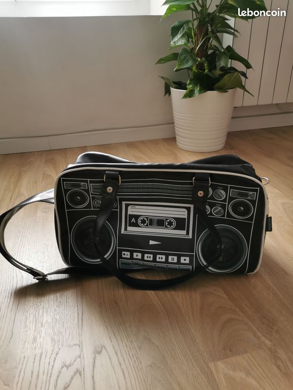 Sac radio vintage Living Dead Souls (image 1)