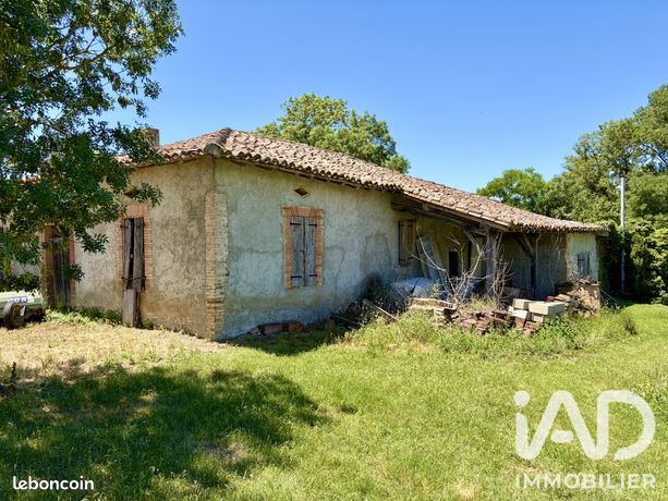Maison 5 pièces 240 m²