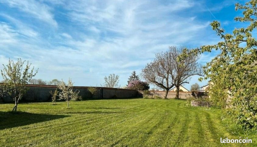 Terrain 900 m² Le Poinconnet · à Le Poinçonnet · 70 000 €