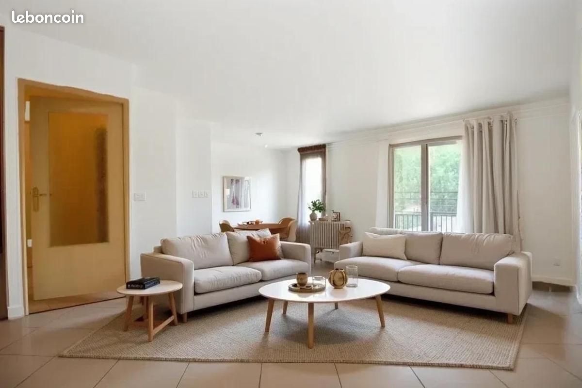 Appartement 3 pièces 82 m² · à Lyon · 82 m² · 373 000 €