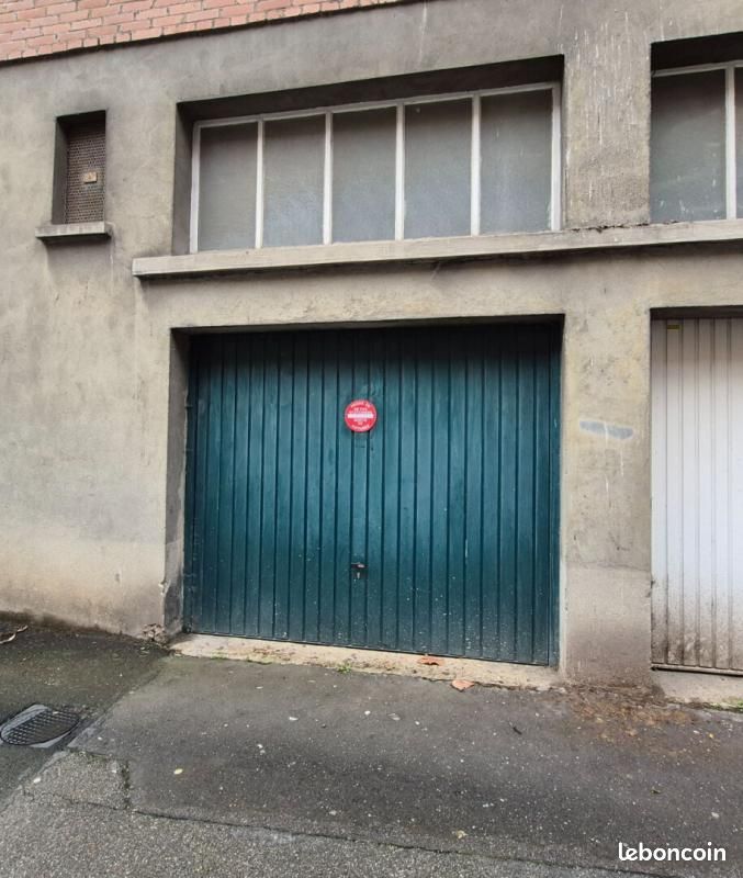 Parking Maubeuge · 12 500 €