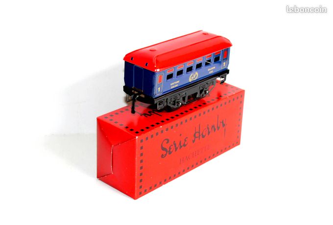 Wagon Voyageurs Hornby ADy 5202 – Échelle O – 4 Portes Ouvrantes – Tôle – Occasion