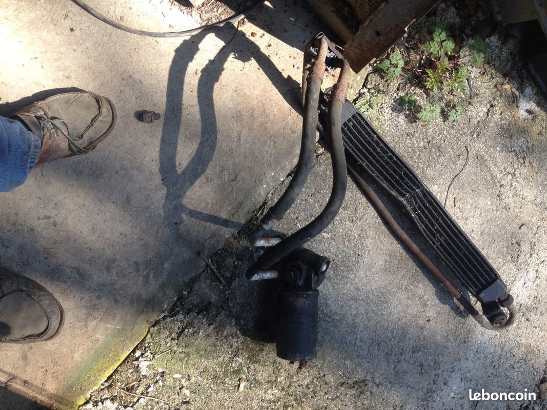 Kit radiateur huile bmw e30 (image 1)