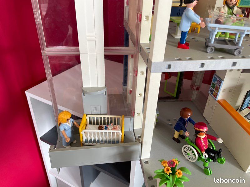 Playmobil Grand Hôpital 4404 + Patient/Chambre 4405 - Occasion