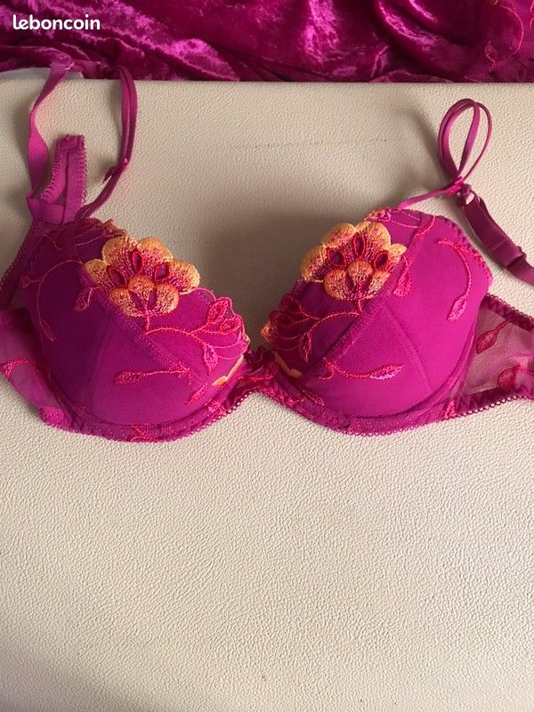 Soutien-Gorge Lise Charmel Antinea - Taille 95E Bonnet E - Armature - Neuf Avec Étiquettes - Couleur Peau Nacrée