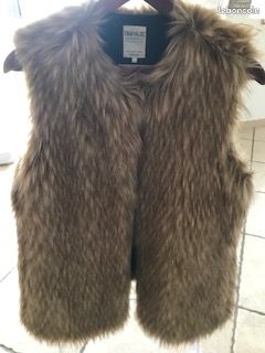 Veste sans manche fausse fourrure ZARA Trafaluc (image 1)