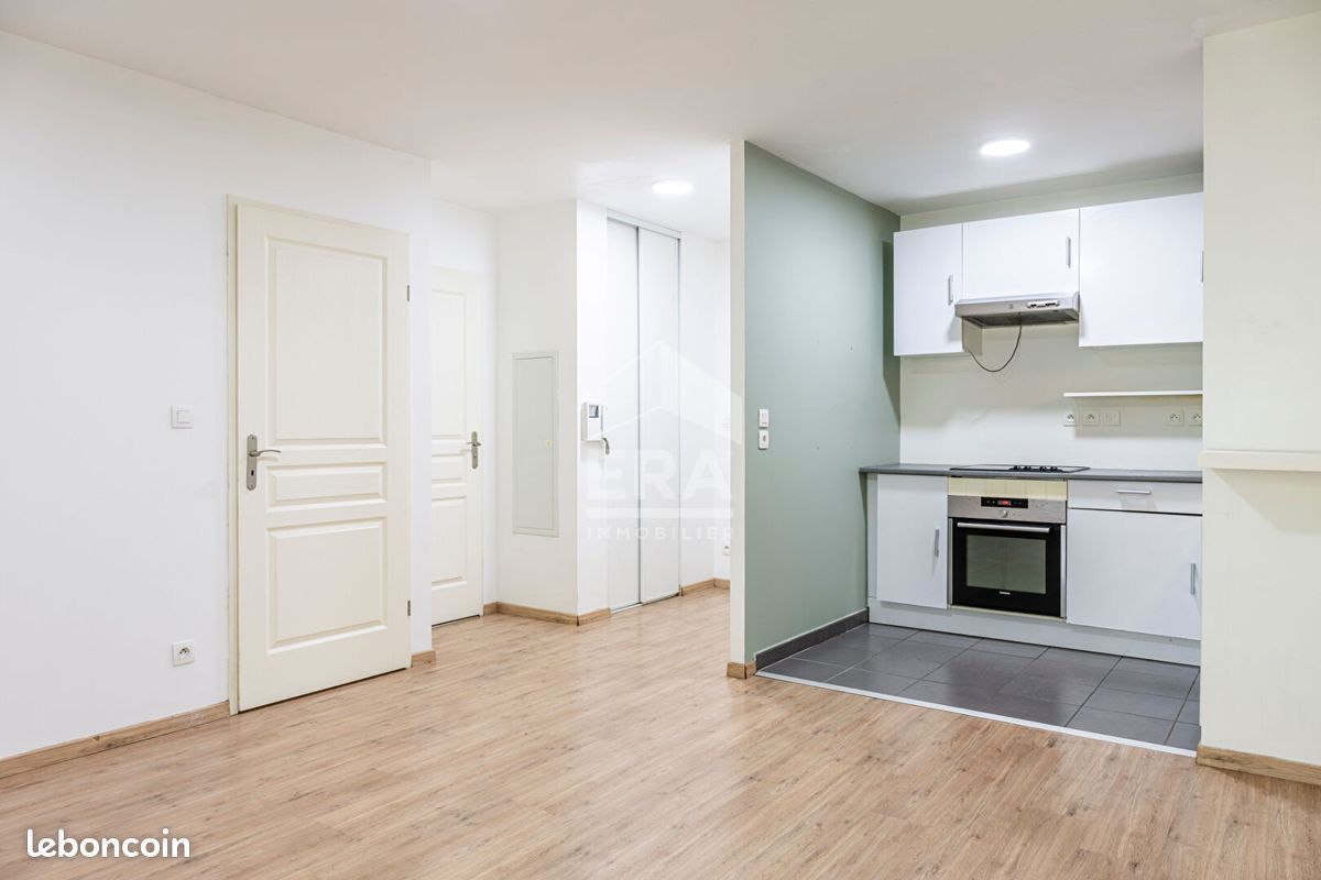 Appartement 2 pièces 40 m² · à Saint-André-lez-Lille · 40 m² · 160 000 €