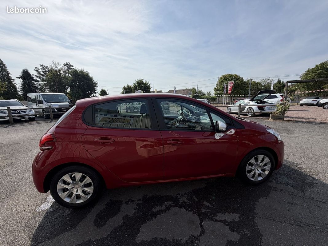 Peugeot 208 1.2 PURETECH 68CH LIKE 5P (image 10)