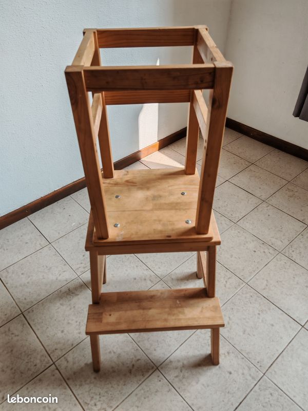 Tour d'observation (image 1)
