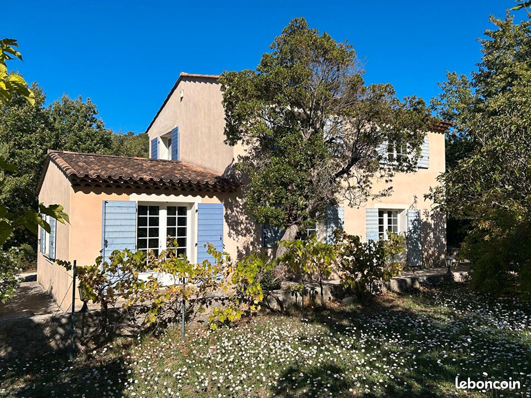 Maison 5 pièces 158 m² · à La Celle · 158 m² · 469 000 €